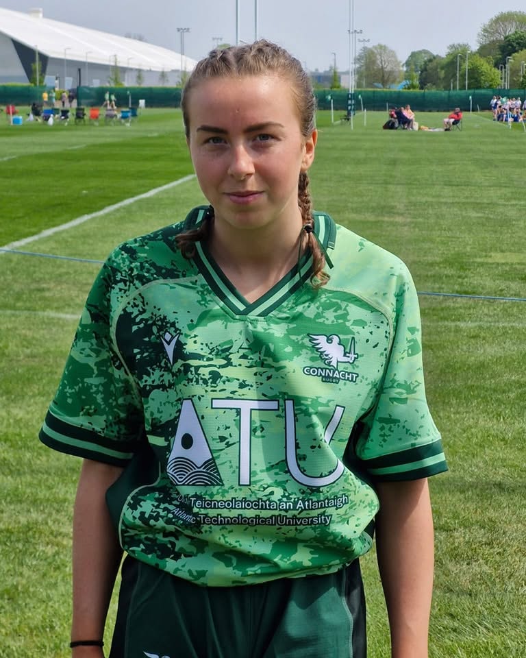 Aine O’Connor Lines Out for Connacht at IRFU High Performance Center