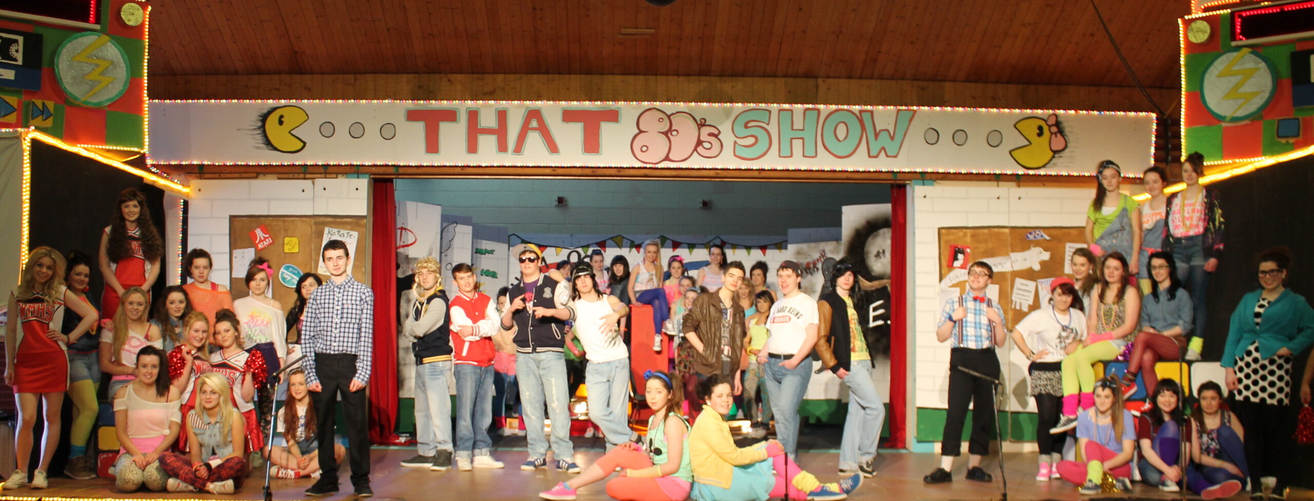 Full Cast on Stage - That '80s Show 2013